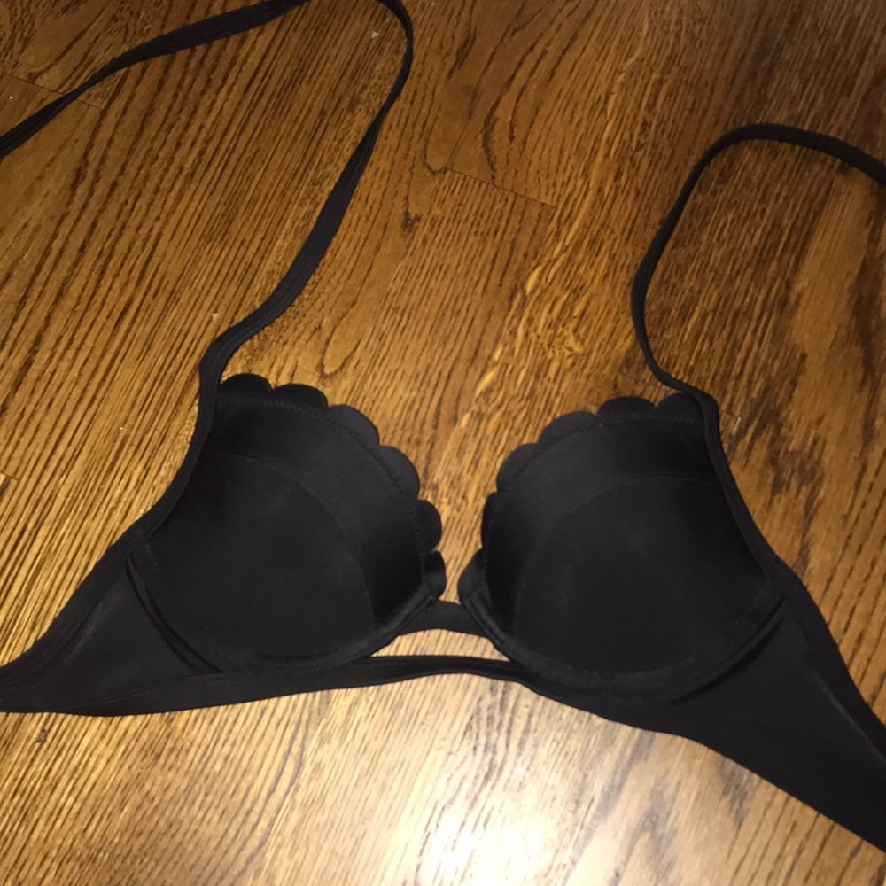 Abercrombie & Fitch Bikini top